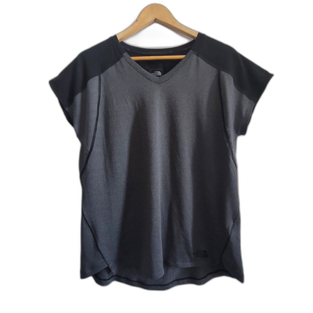 The North Face womens Large short sleeve Grey T shirt activewear Top